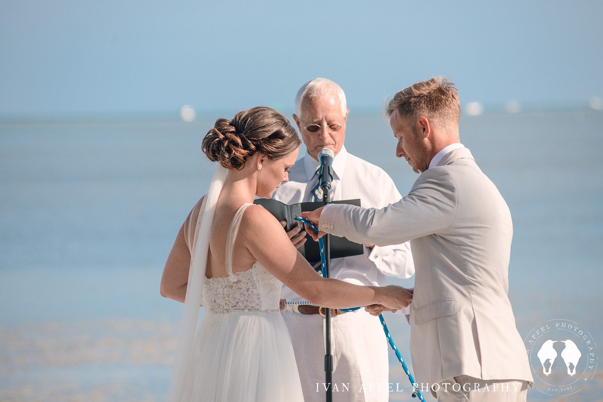 Drop Anchor Resort Islamorada Wedding Florida Keys Ivan Apfel Photography Kaitlin and Ben_0260.jpg