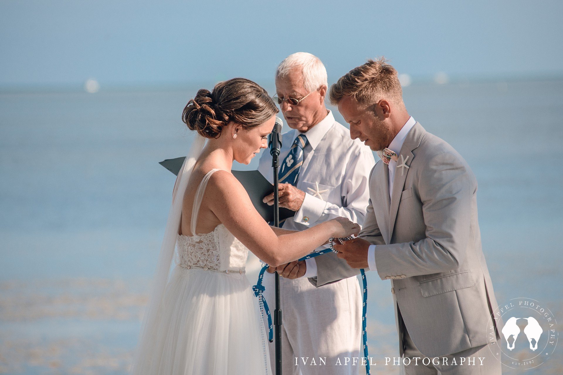 Drop Anchor Resort Islamorada Wedding Florida Keys Ivan Apfel Photography Kaitlin and Ben_0261.jpg