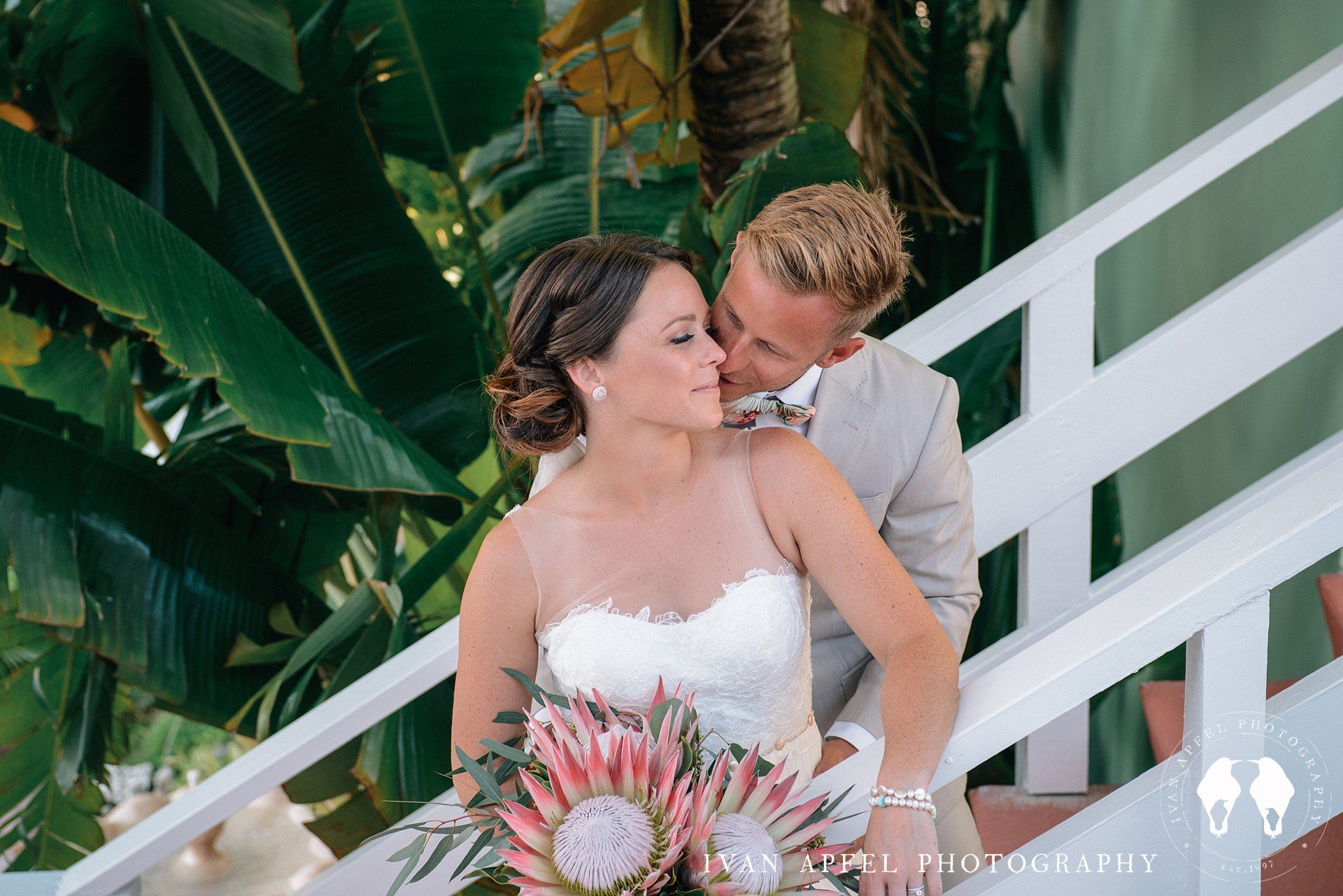 Drop Anchor Resort Islamorada Wedding Florida Keys Ivan Apfel Photography Kaitlin and Ben_0271.jpg